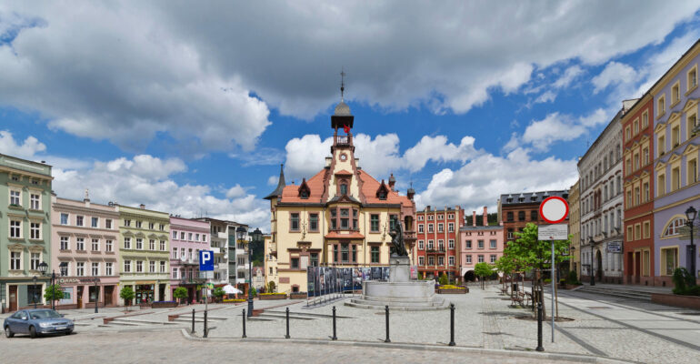 Miasto na czarnym złocie