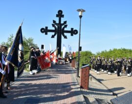 Hołd dla bohaterów morza. Upamiętnienie Zygmunta Miszewskiego