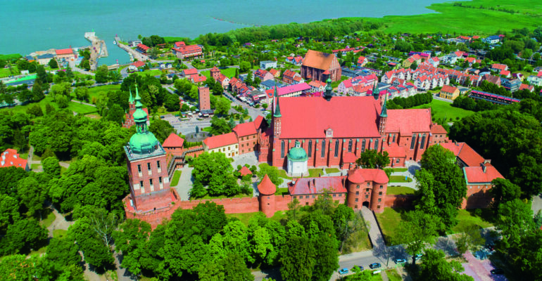 Poznaj pomniki historii na Warmii i Mazurach