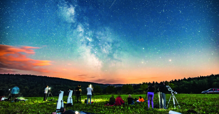 Pieszo od Bieszczadów po Roztocze